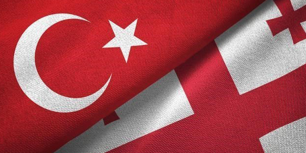 Enerjide anlaşma sağlandı! Türkiye ile komşu ülke arasında imzalar atıldı