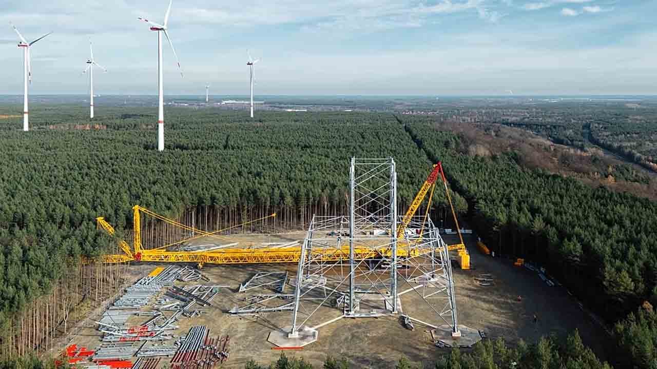 Enerjide kritik adım: 360 metrelik rüzgar türbini yükseliyor