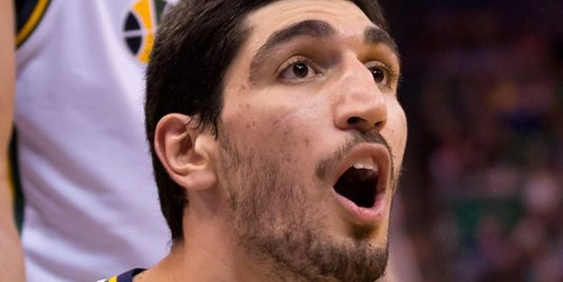 Enes Kanter'in babası da atıldı
