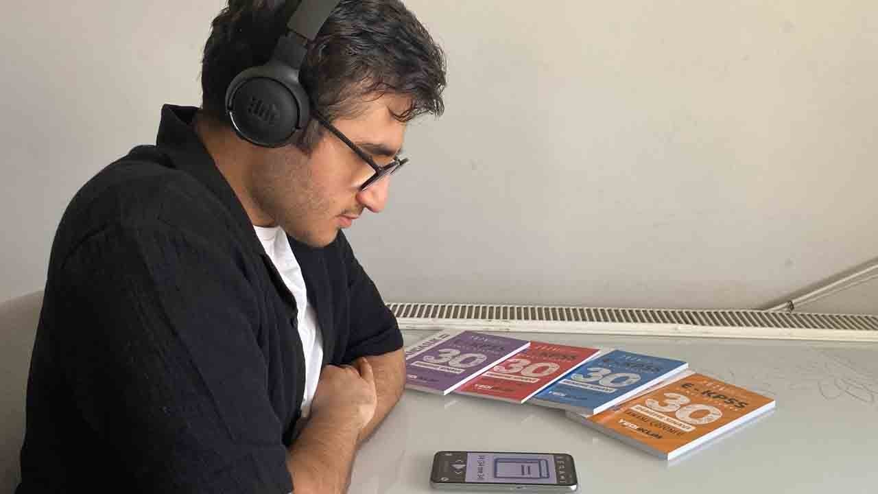 Engel tanımayan başarı! Görme engelli aday Türkiye genelinde dereceye girdi