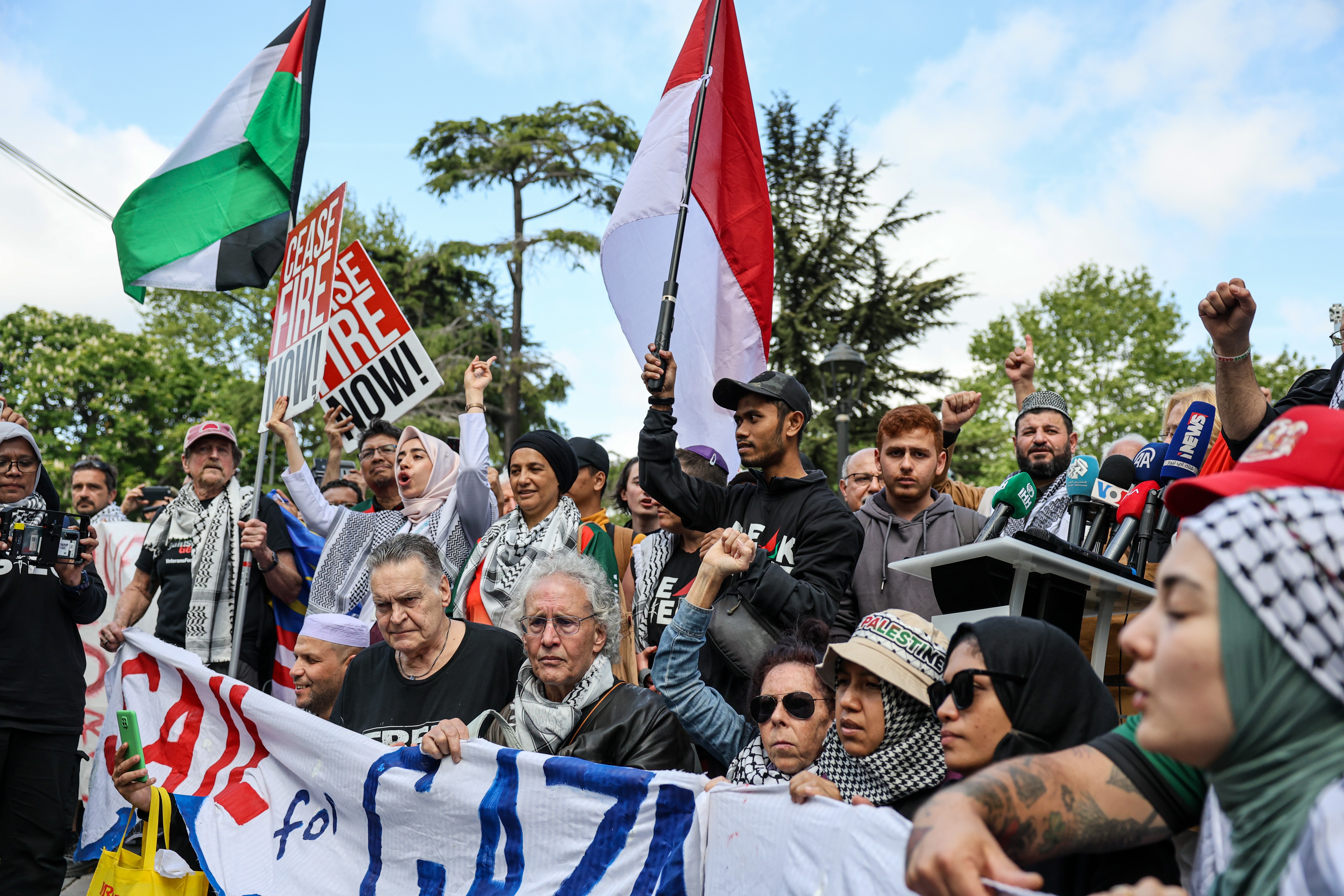 “Engellemelere rağmen yolumuza devam edeceğiz”