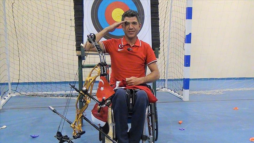 Engelli milli okçu Murat Turan'dan Mehmetçik'e asker selamı