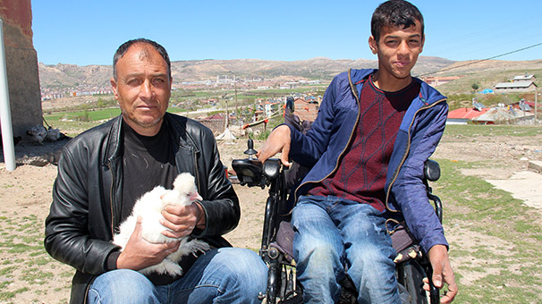 Engelli oğlunun isteğini kıramadı! Patron oldu...