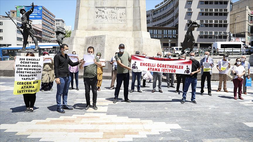 Engelli öğretmen adaylarından atama talebi