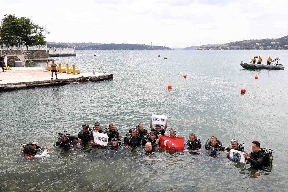 Engelliler 30 Ağustos Zaferi’ni suya dalarak kutlayacak 
