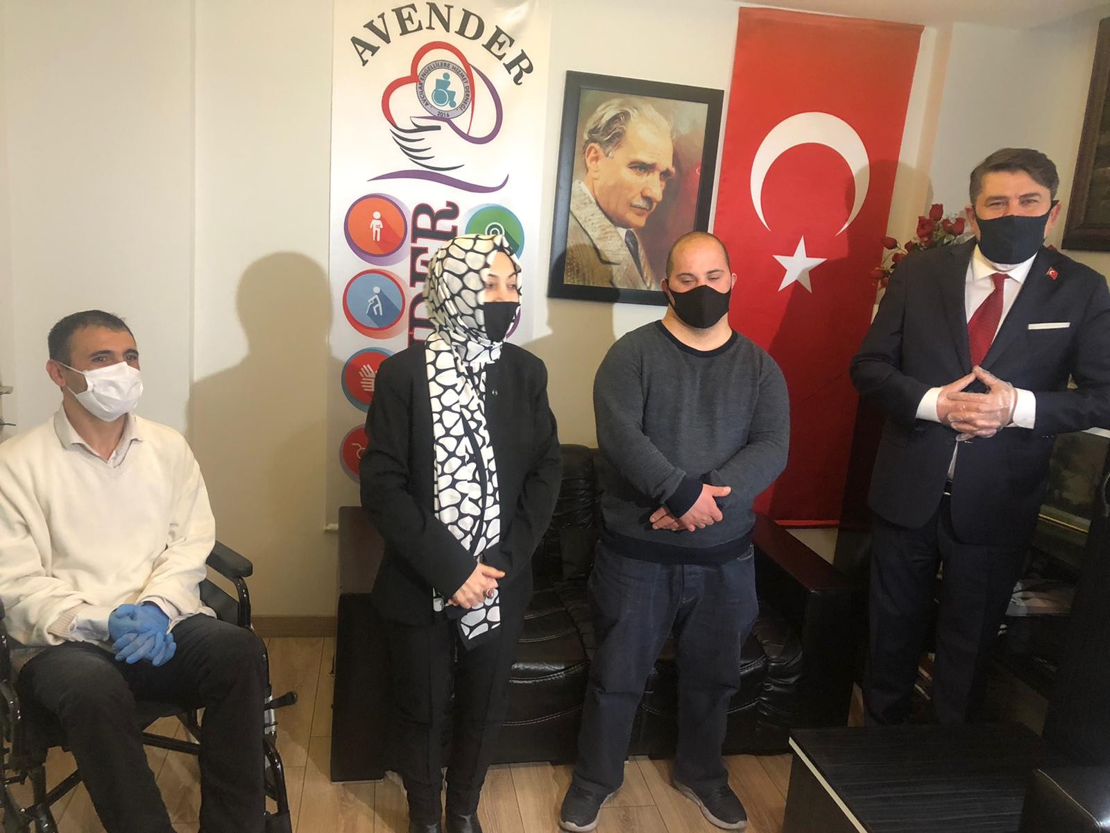 Engelliler için online moral konseri düzenlendi