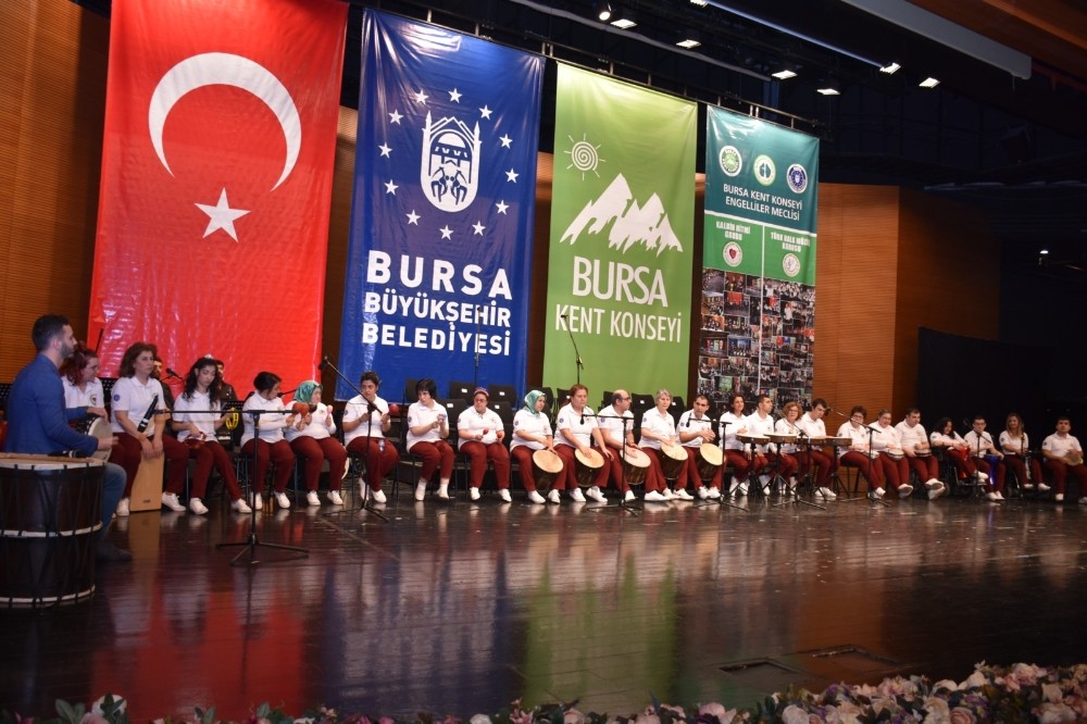 Engelliler Meclisi’nden muhteşem konser 