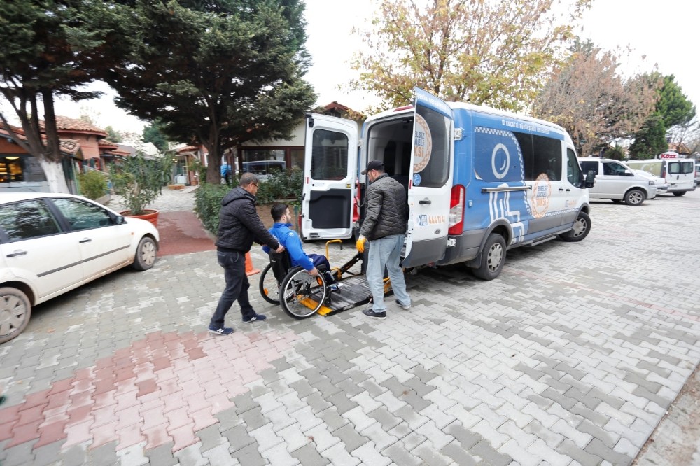 Engelsiz Taksi ile 5 bin 597 engelli vatandaşa ulaşım hizmeti 