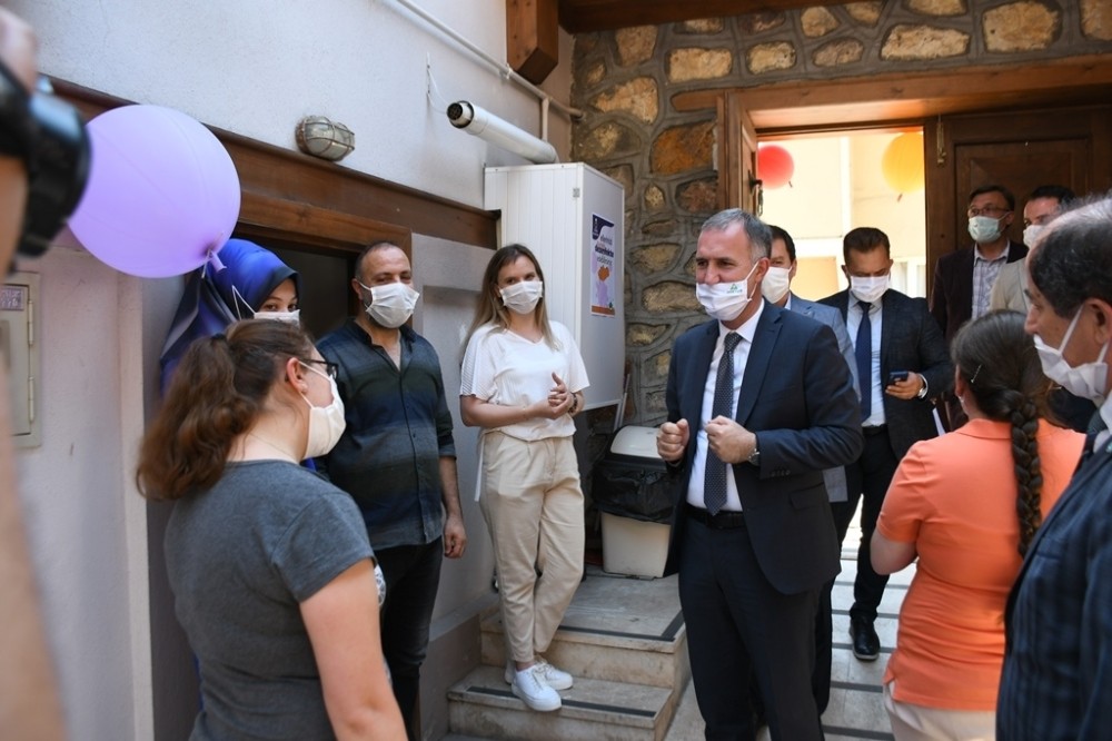 Engelsiz yaşam merkezi yeniden hizmete başladı 