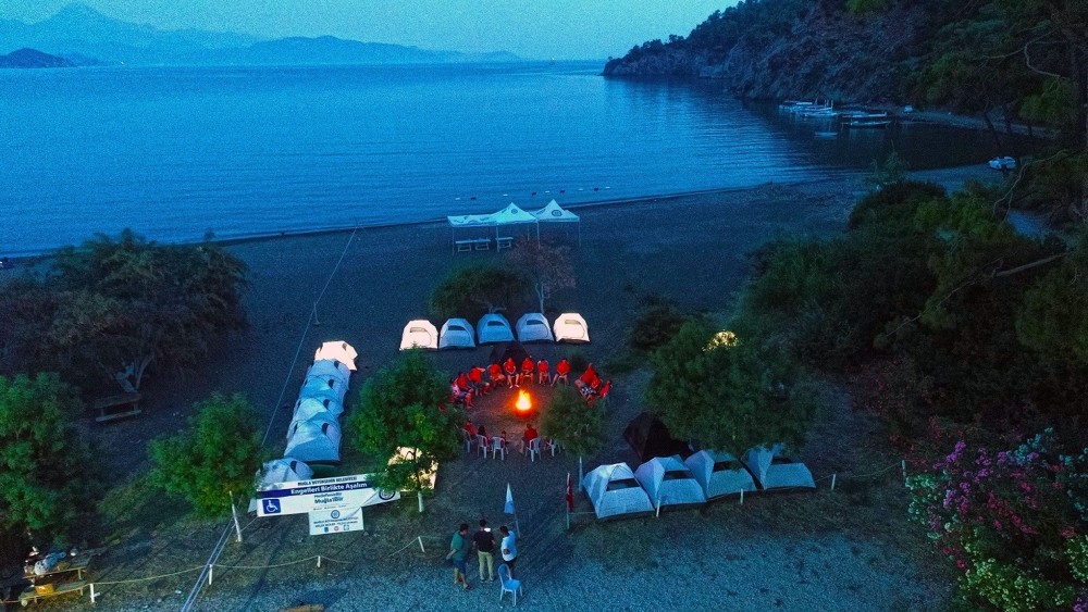 Engelsİzciler kampta 