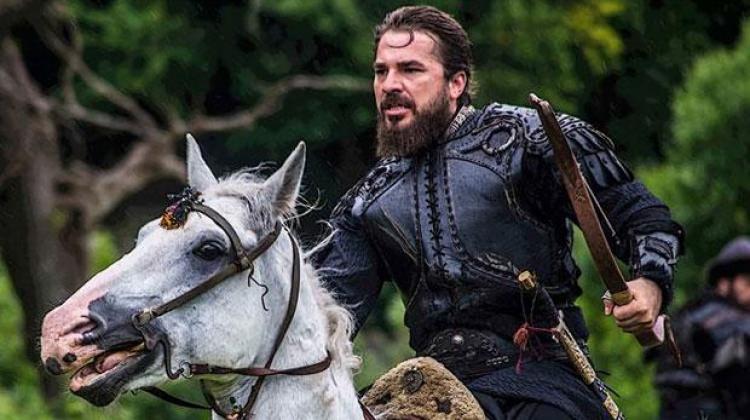 Engin Altan Düzyatan, Diriliş'ten ayrılıyor!