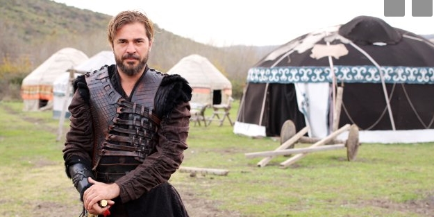 Engin Altan Düzyatan'ı kimse tanımadı