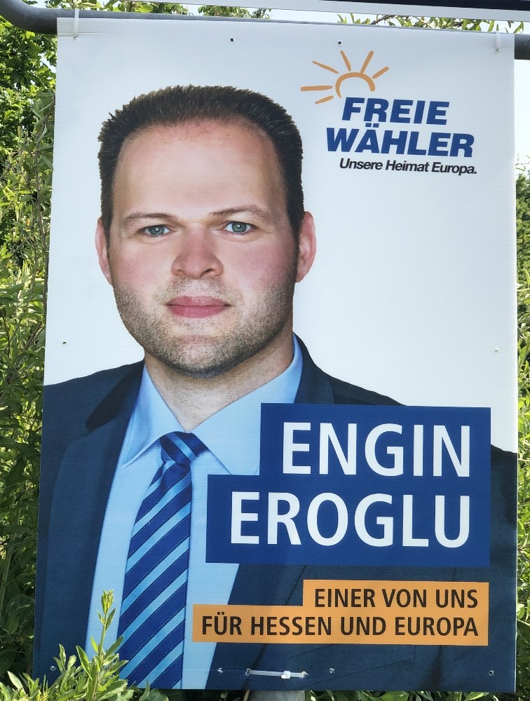 Engin Eroğlu Avrupa Parlamentosuna girdi 