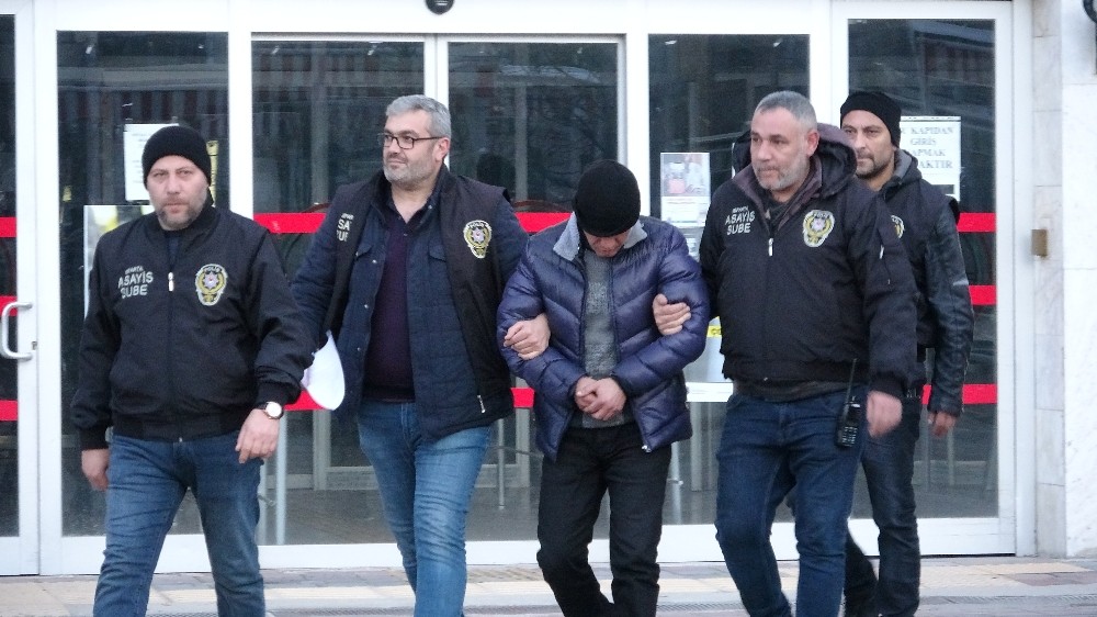 Eniştesi ve kız kardeşini katleden polis memuru tutuklandı 