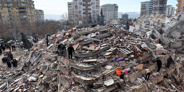 Enkazdan 88 saat sonra kurtarılan depremzde bakın ne istemiş!