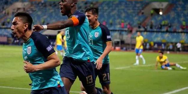 Enner Valencia'nın asisti Ekvador'u kurtardı
