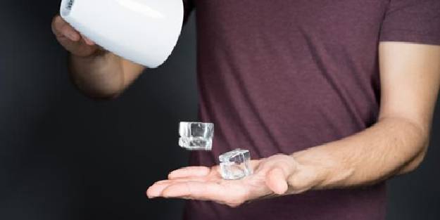 Ense ağrısı neden olur, boyun ağrısına ne iyi gelir?