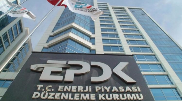 EPDK akaryakıt şirketlerine ceza yağdırdı