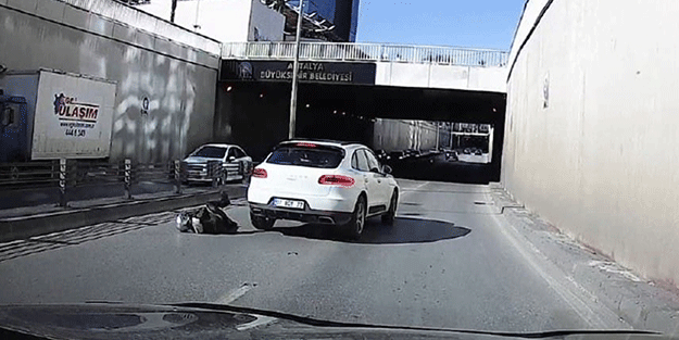 Motosiklet üstünde epilepsi nöbeti geçirdi! Ölümlerde döndü