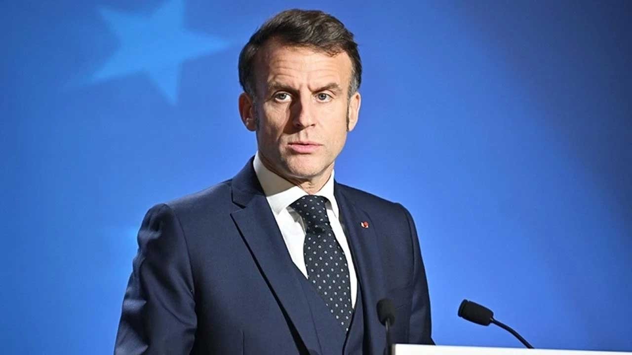 Epstein belgelerinden Fransa Cumhurbaşkanı Macron çıktı! Yalvarıp durmuş
