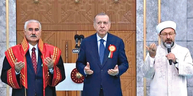  Erbaş İslam’ı anlattıkça azgın azınlık kuduruyor