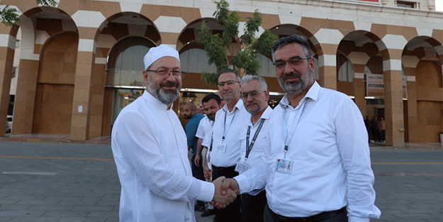 Erbaş'tan Medine'de Türk Ofisi'ne ziyaret