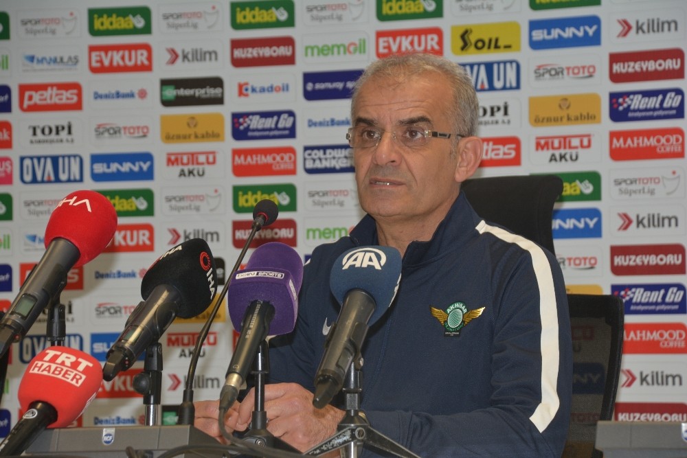 Ercan Kahyaoğlu: ”Rakibe çok alan bıraktık” 
