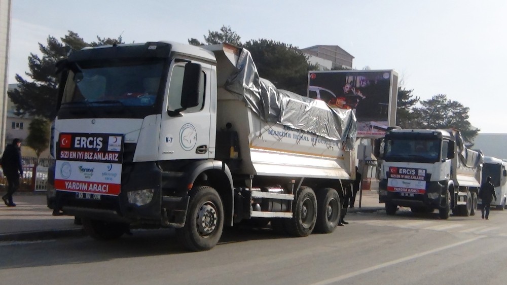 Erciş halkından depremzedelere anlamlı yardım 