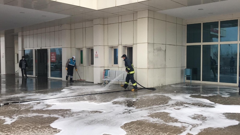 Erciş’te dezenfekte seferberliği 