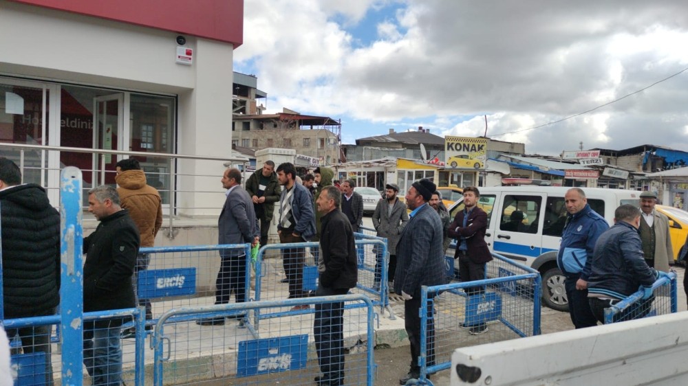 Erciş’te korona virüs önlemleri 