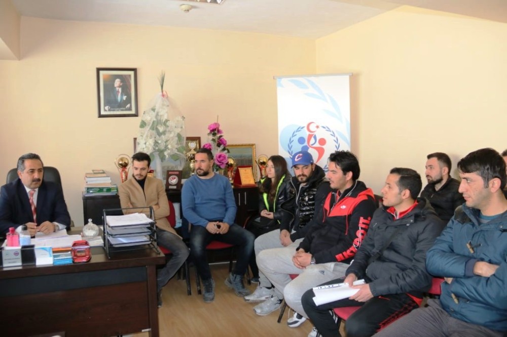 Erciş’te ‘Kurumlar Arası Voleybol Turnuvası’ kuraları çekildi 
