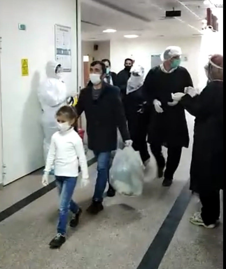 Erciş’te tedavisi tamamlanan 7 kişi taburcu oldu 