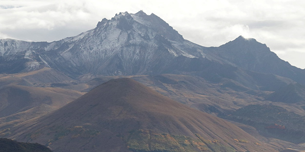 Erciyes'e mevsimin ikinci karı yağdı