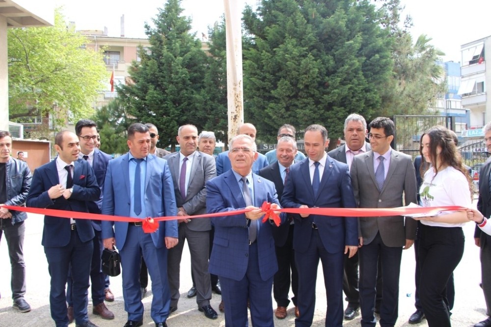Erdek’te geri dönüşüm sergisi 