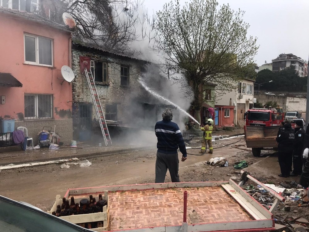 Erdek´te korkutan yangın 