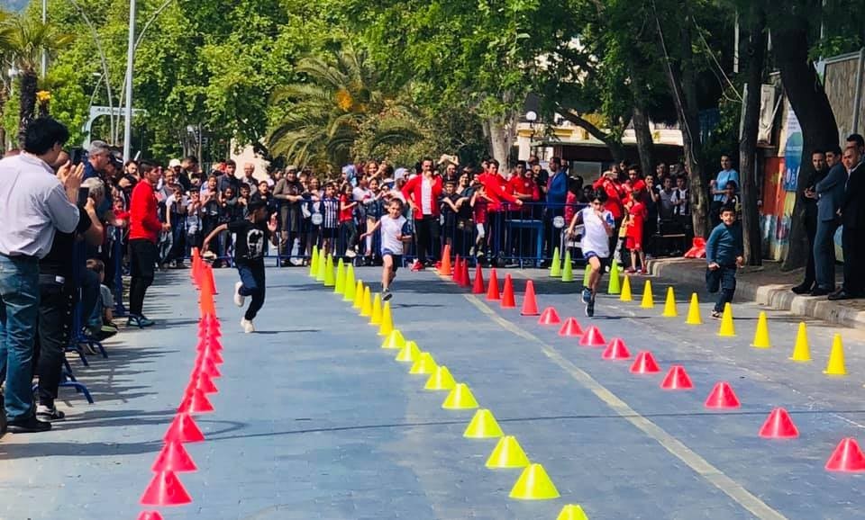 Erdek’te küçük sporcular yarıştı 