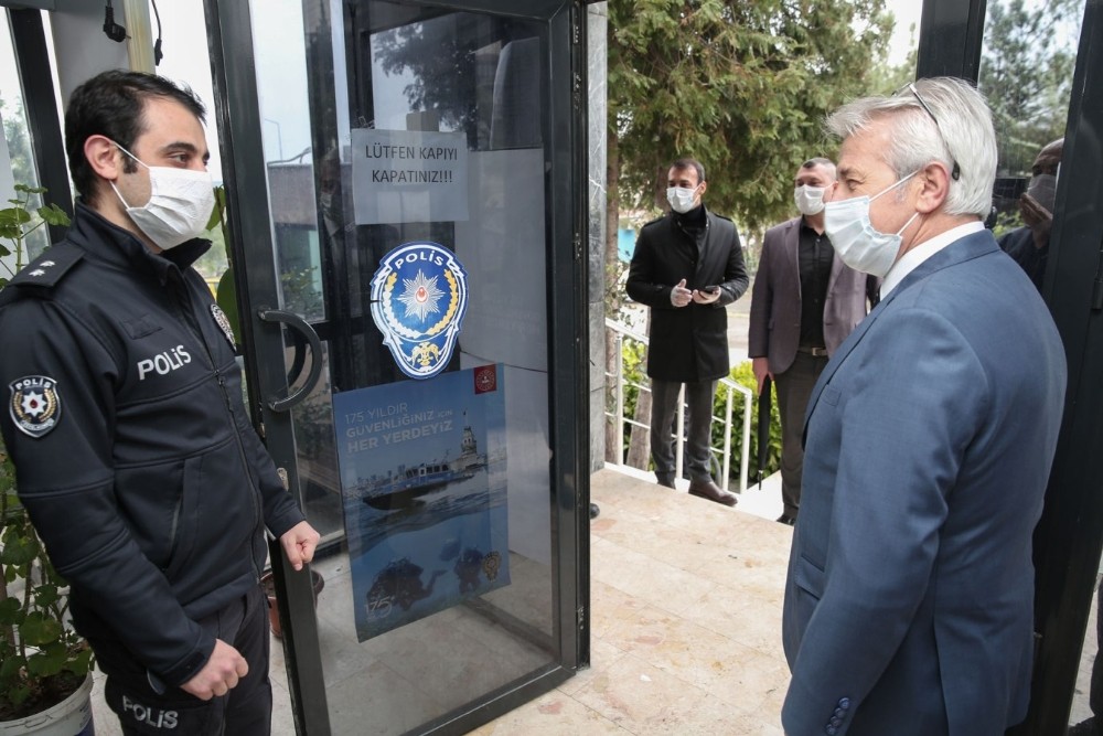 Erdem’den görev başındaki çalışanlara moral ziyareti 