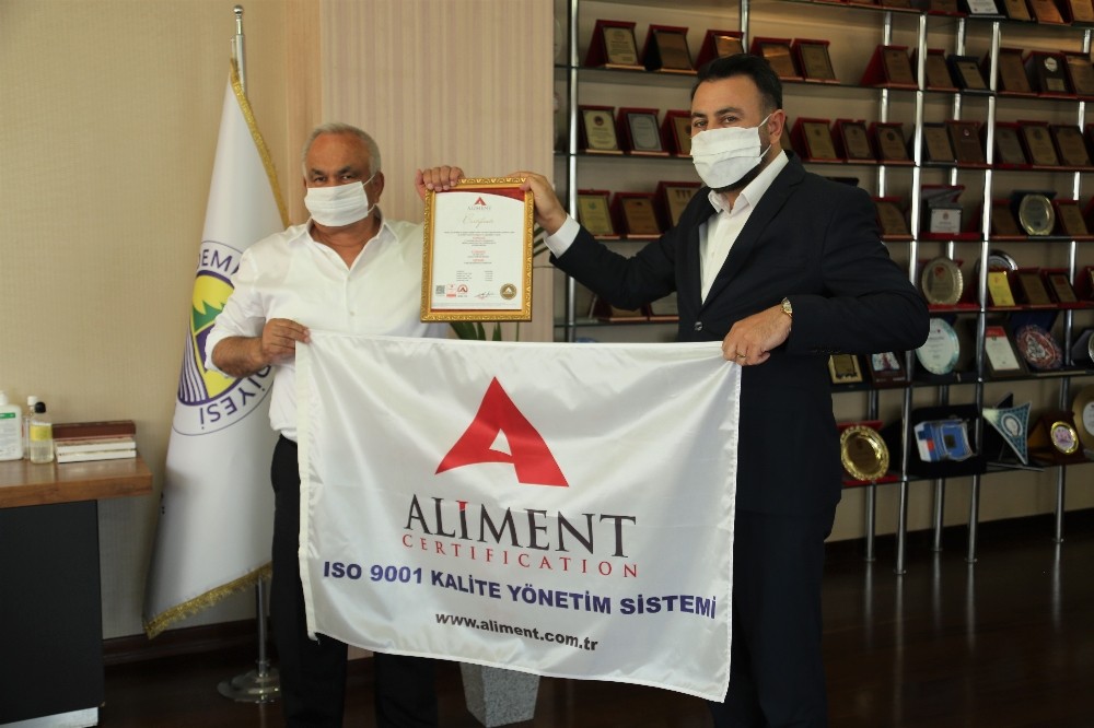 Erdemli Belediyesi ISO 9001 belgesi aldı 