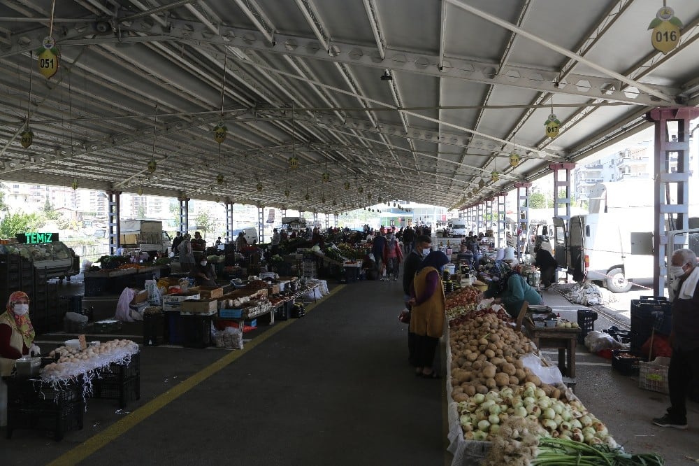 Erdemli’de hafta sonu kurulamayan pazarlar, hafta içi kurulacak 