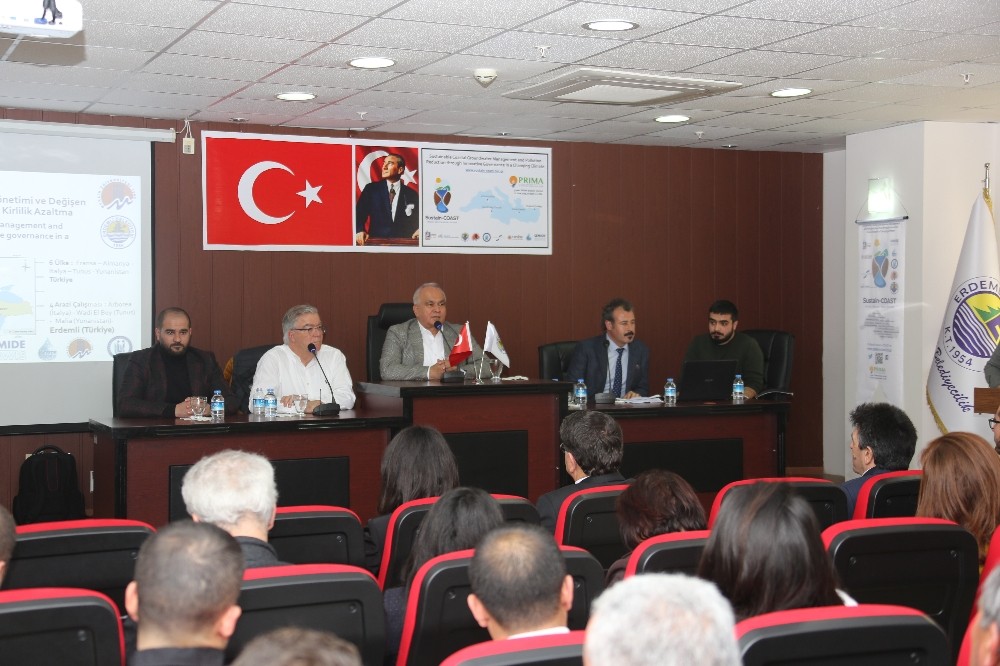 Erdemli’de ’Su kaynakları kullanımı ve kirlilik azaltma’ toplantısı 