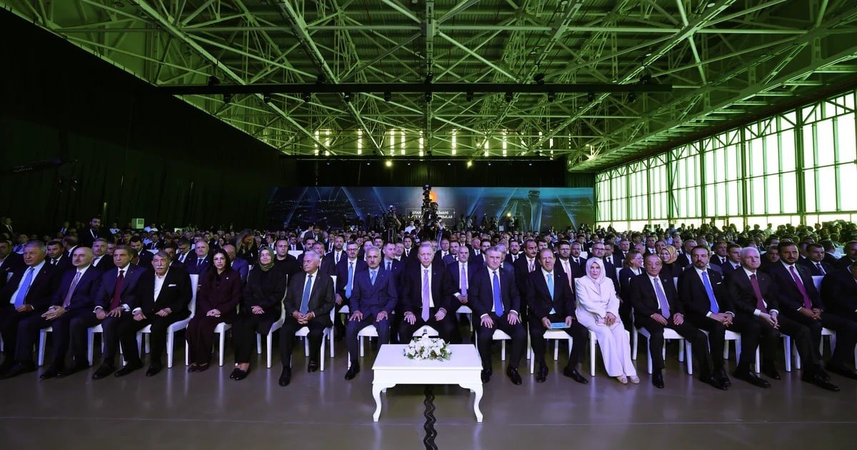Erdoğan: 2030'da İstanbul Havalimanı bağlantılı faaliyetlerde 472 bin istihdam öngörüyoruz