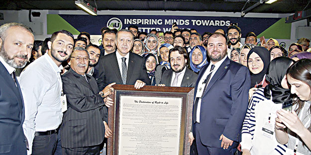 Erdoğan, 998 gün sonra genel başkan