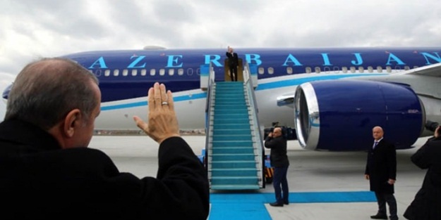 Erdoğan Aliyev'i uğurladı