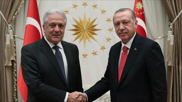 Erdoğan, Avramopoulos'u kabul etti