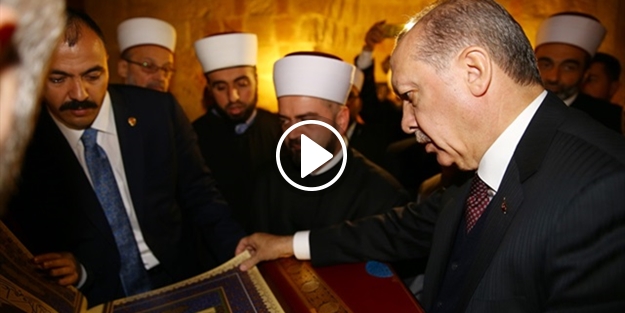 Erdoğan'dan Belgrad'ta Kur’an-ı Kerim tilaveti