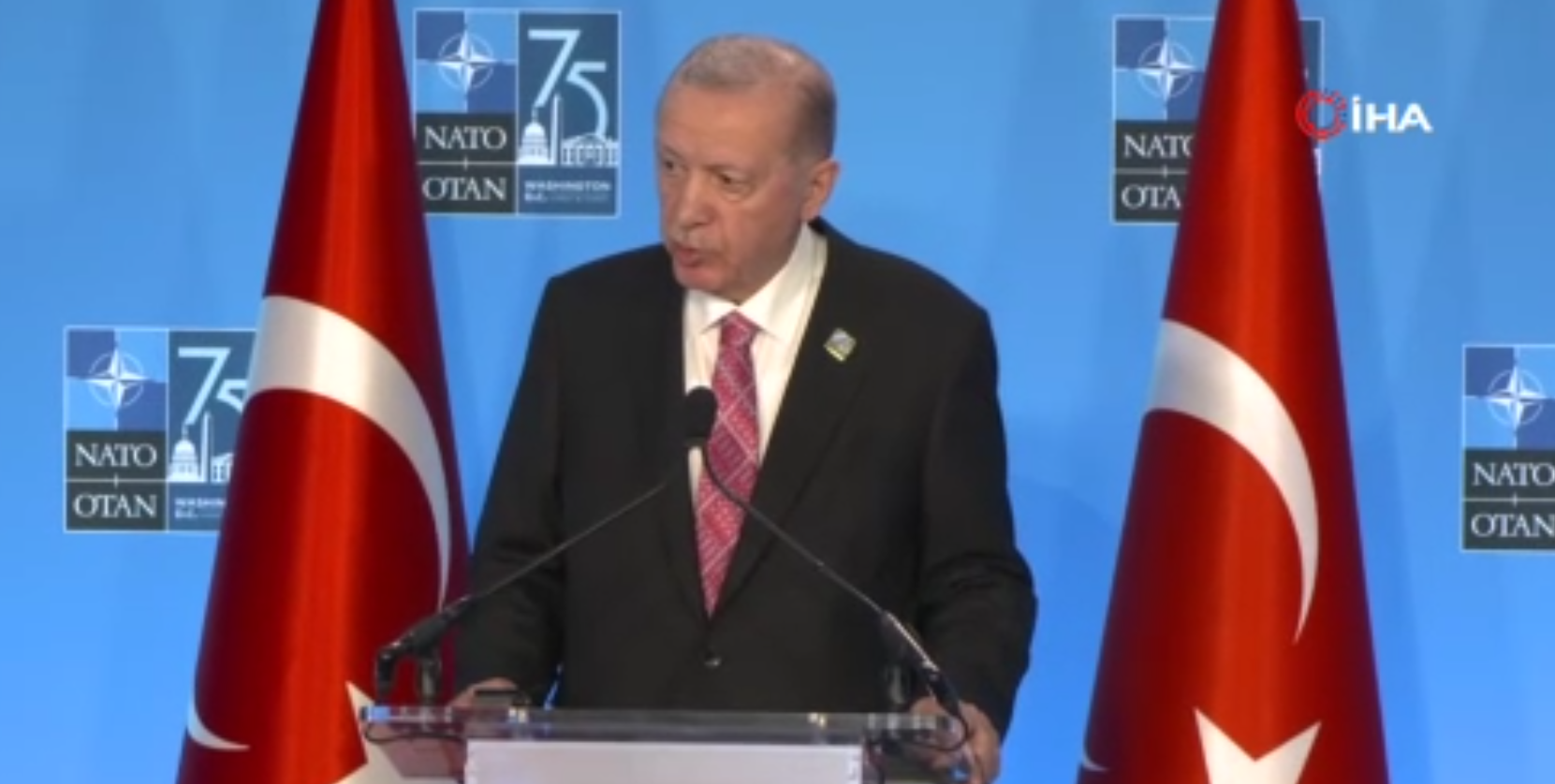 Erdoğan: "Biden ile görüştüm 3-4 hafta içinde F-35'lerin problemini çözeceğini söyledi"