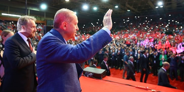 Erdoğan Bosna basını manşetlerinde!