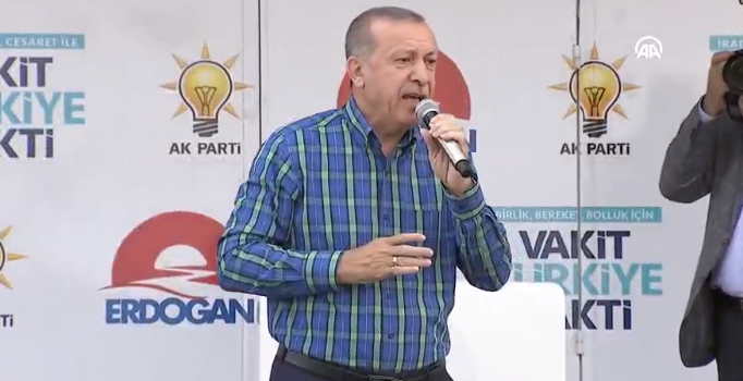 Erdoğan: Bu ara Bay Muharrem'e bir şeyler oldu