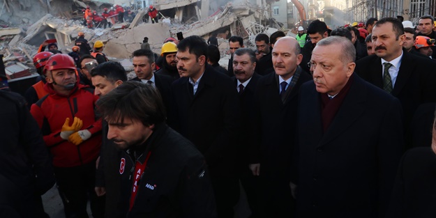 Erdoğan deprem bölgesinden uyardı: Fırsat vermeyin