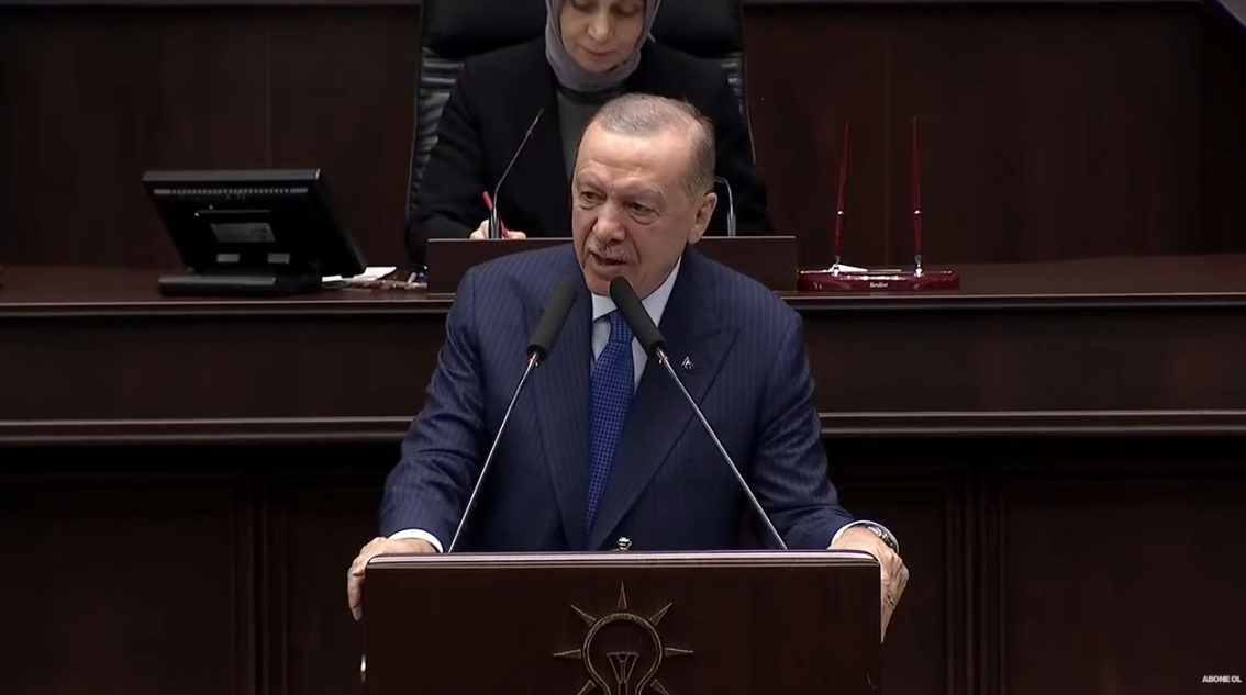 Erdoğan: "CHP bizi dumura uğrattı! Özgür Özel’i tebrik ederim"